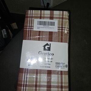 Gratico Plaid Napkin Set